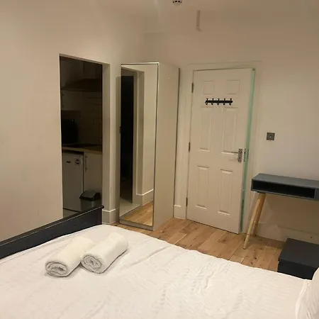 Hyde Park Studio Apartments London Exterior photo