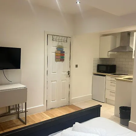 Hyde Park Studio Apartments London Exterior photo